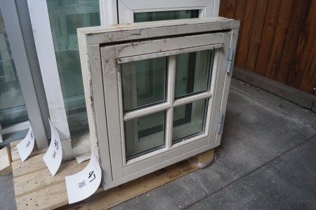 Wooden window. 59.5 * 59.5 cm.