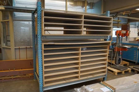1 compartment pallet rack with divided compartment.