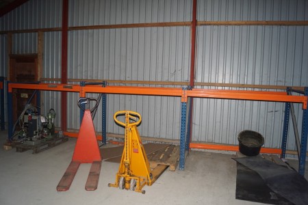 Lot Pallet rack with 16 sides and 30 racks. Height 150 width 200 cm