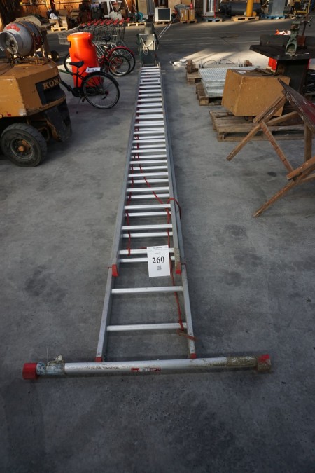 Aluminium-Auszugsleiter, Gesamtlänge 12 m, zugelassen für den Handel, Marke: Jumbo.