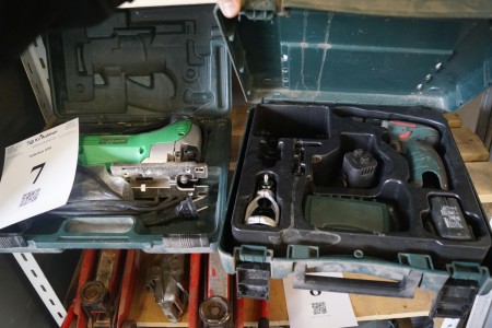 2 power tools. Hitachi jigsaw and Metabo AKKU screwdriver without charger.