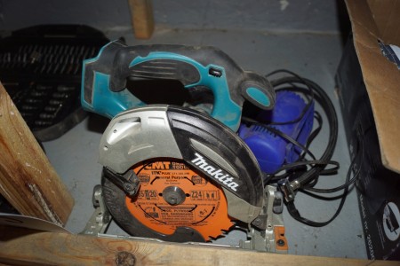 Hand-held saw Makita without battery and without charger.