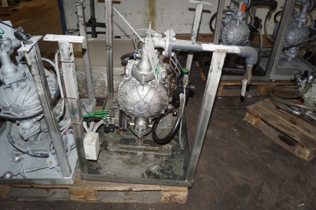 Diaphragm pump brand Yamado model NDP 40BAT with Water separator. English diaphragm pump.