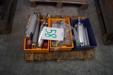Lot of Pneumatic Cylinders.