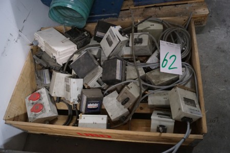 Lot of Canalis Power Boxes, Model KJ and KN mm.