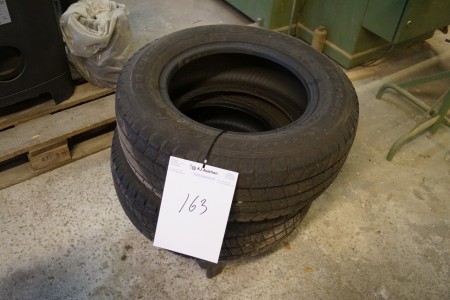 2 Stück Reifen Goodyear 215 / 65R15C