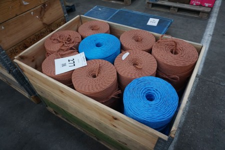 Lot rolls with twine, 115 m / kg.