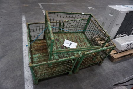 3 piece steel cage, l: 76cm, d: 58cm, h: 53cm.