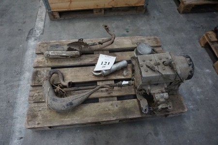 2 stroke engine from lightweight aircraft, condition: unknown + various exhaust pipes.