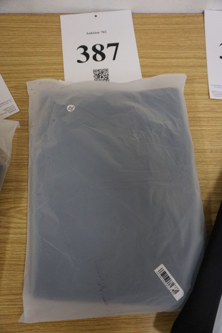 Vest with electric heat size XXL retail price 1695.-