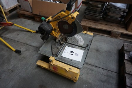 Miter saw, brand: Dewalt, model: DW742 A2, condition unknown.