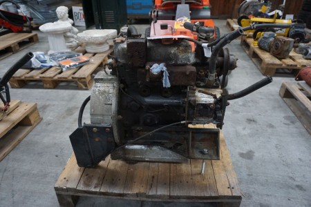 Engine from radiator, brand: YANMAR, 3 cyl, diesel, reverse engine.