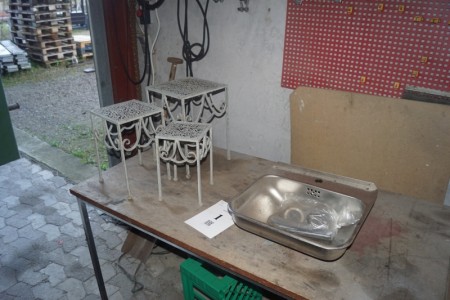 3 decorative decoration stands + steel sink