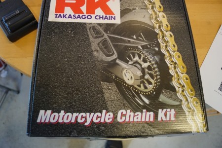 Chain for kawazaki zx - 9r 900