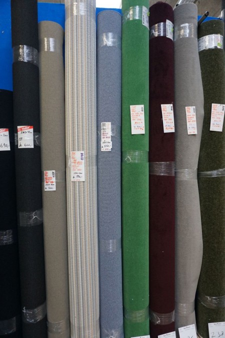 Bentzon flat woven professional rug. 260 * 400 cm.