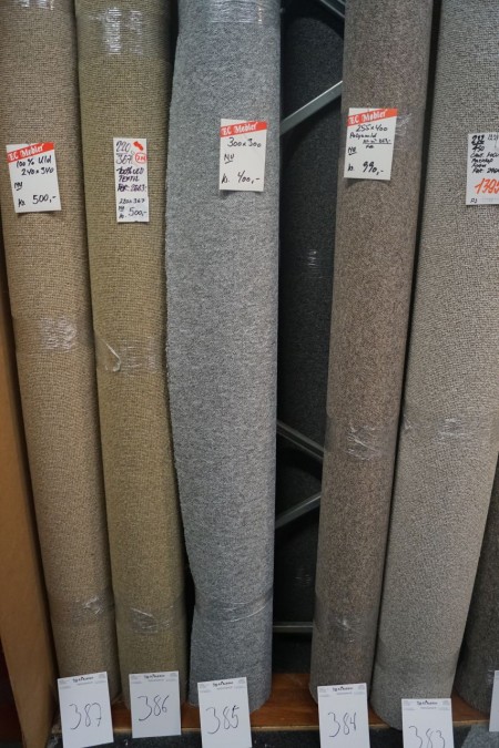 Tæppe med filt. 300*300 cm. 