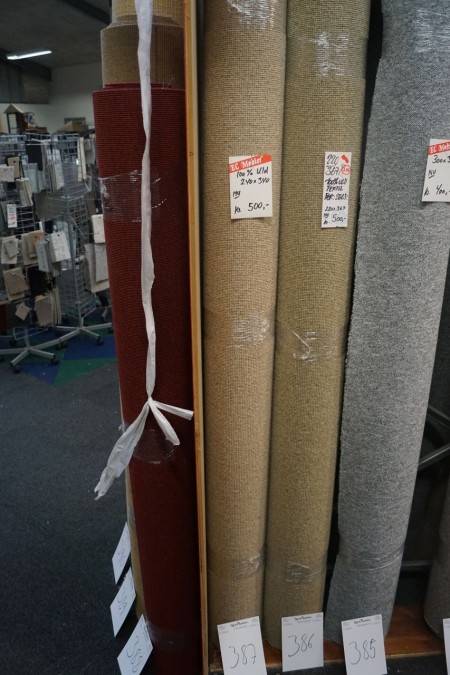 Commercial rug with 100% wool. 240 * 340 cm.