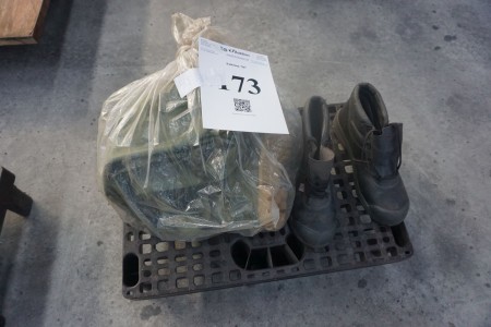 Waders size 38 + safety shoes size 42.