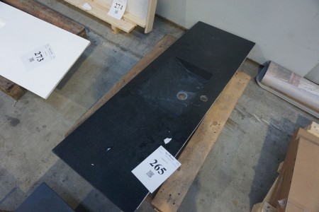 Kompaktes Laminatspülbecken schwarz, 162x54,5 cm.