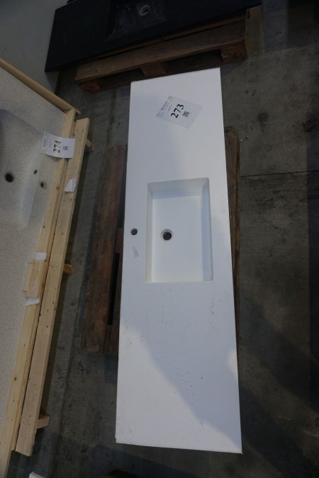 Concrete sink, 180.5x50cm.