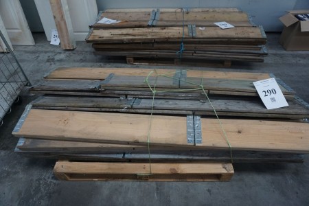 About 15 pallet frames.