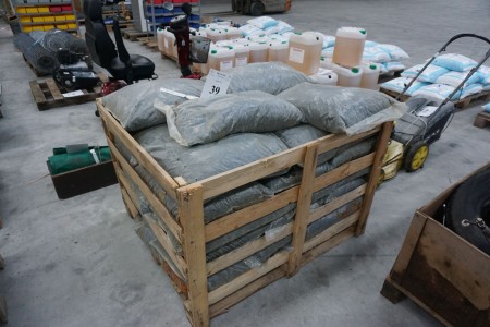 Pallet with rubber granules.