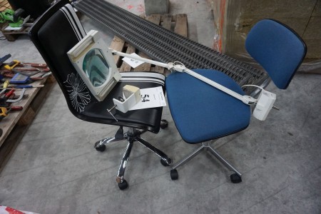 2 pcs. office chairs + table run.