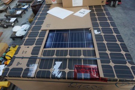 Neue 6-kW-Solarzelle mit Montagesystem. Inhalt: 20 Stück 275wp-Solarzellen von German Astronergy, 1 Stück 6-kW-Delta-Wechselrichter, K 2 -Montagesystem.