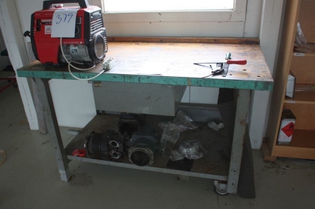 Workbench (air spare parts not included) + 2 shelves