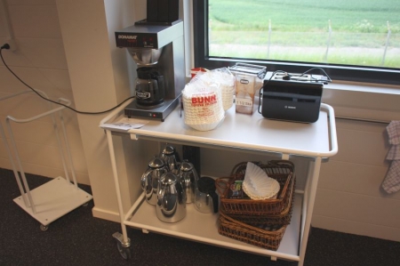 Rullevogn med Bonamat Mondo1 kaffemaskine + div. termokander og kaffefiltre + Bosch brødrister + 2 anretterborde  