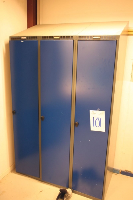 3 locker cabinets