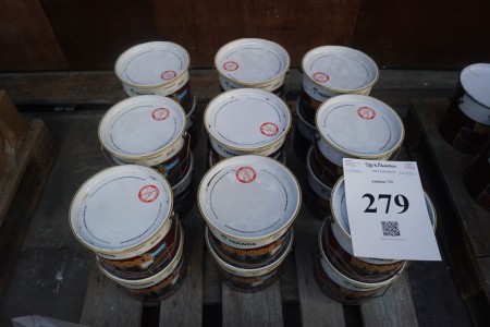 18 spande træbeskyttelse a 2,7 liter svenskrød