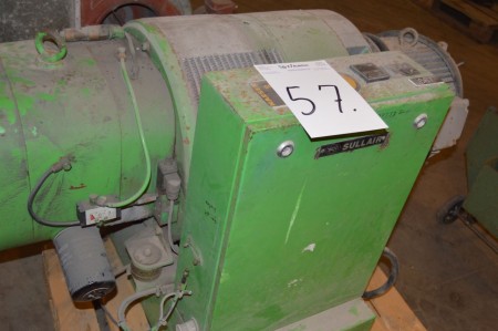 Screw compressor hours 19584 last service in 2004 at 19372 hours condition unknown