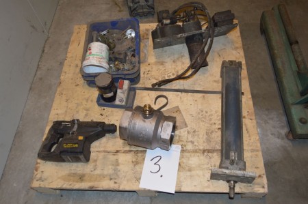Rustfri ventil 4" uden håndtag- Hitaschi slagboremaskine ukendt stand- bosch luft cyl -oliebrænder til res dele -bolte mm..