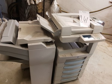Copy machine with after processing condition u known.