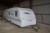 ADRIA - ADORA 542 TK Campingvogn med skade på front og bag. Reg nr HG1491 ca. 8 m