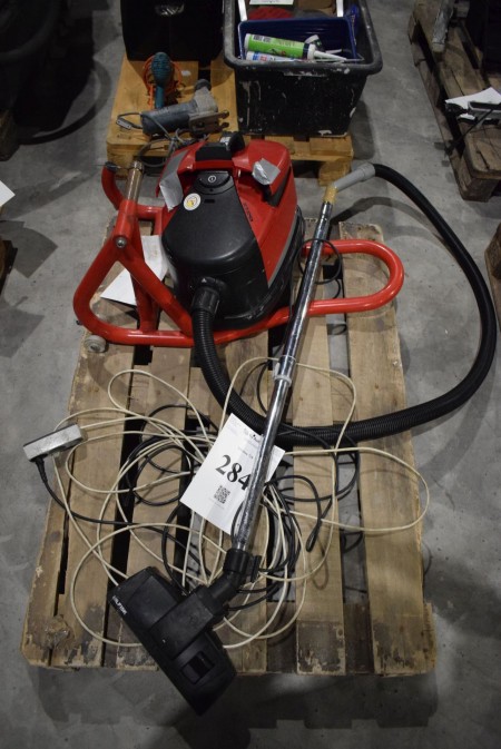 Nilfisk vacuum cleaner extreme x100. From the bankruptcy estate of Egholm Painting Company
