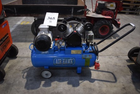 Compressor, Brand: airhawk. 50L tank. Unable to maintain air pressure, may need to be adjusted.