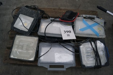 7 pcs. working lamps, condition: unknown