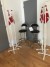 2 bar stools + 4 flags.