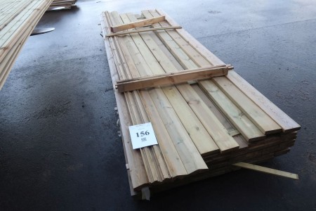 58 pcs. patio boards, 25x115 mm. Length 360 cm. Pressure-treated. As well as 4 pieces. tops for fences