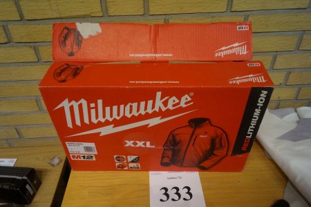 2 Stück elektrische Heizjacken, Marke: Milwaukee, Größe XXL. Ohne Ladegerät.
