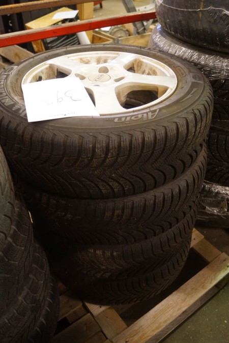 4 pieces. alloy wheels with tires.185 / 65 r 15