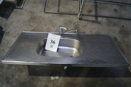 Stålvask med vandhane, 117cmx56cm