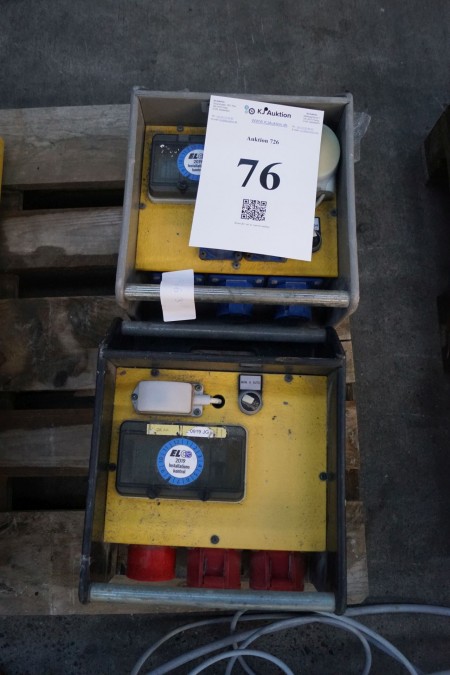 2 Schalttafeln für die Baustelle. 1 Elfe 32A und 1 Elfe 16A. Ausrüstung nach Abschluss der U-Bahn-Bauarbeiten
