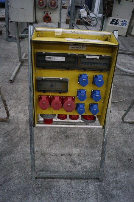 1 piece electrical switchboard for construction site. 56x46x22cm. 16/32 / 63A. Equipment after completion of subway construction