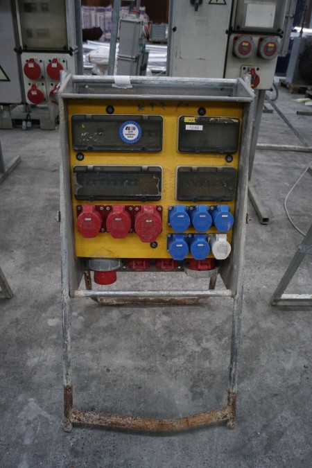 1 piece electrical switchboard for construction site. 56x46x22cm. 16/32 / 63A. Equipment after completion of subway construction