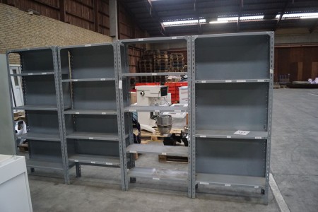 4 shelves. 4 x 200x90x30cm