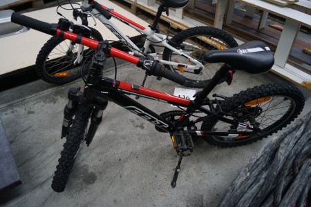 Children's mountain bike, with 7 gears - shimano gear change. Brand: FIELD