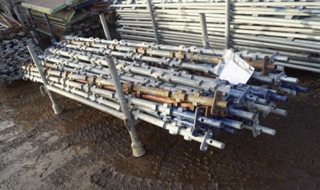 Lot of columns for HAKI Scaffold approx. 34 pcs. at 300 cm.